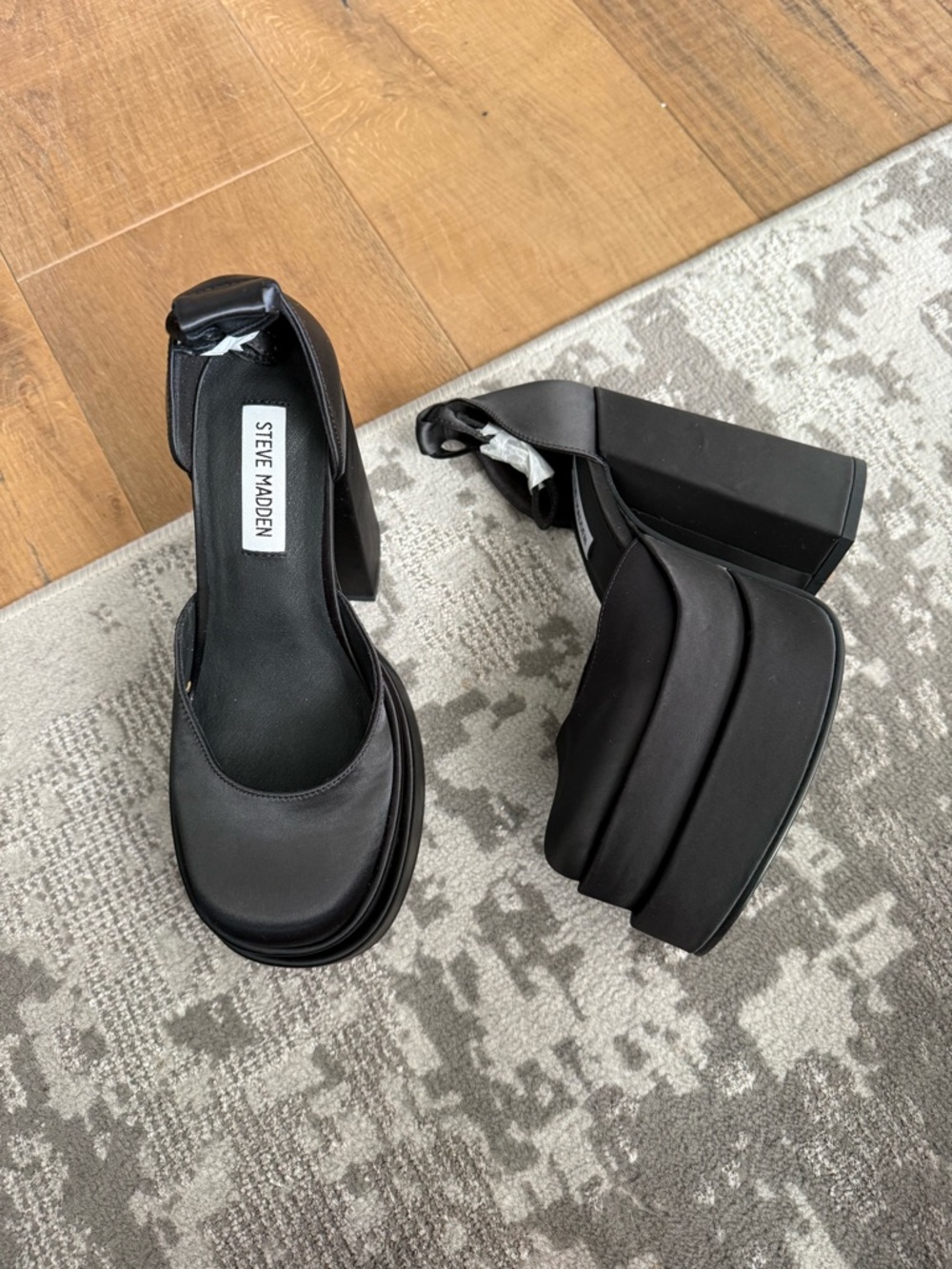 Steve Madden Black Chunky Platform Ankle Strap Sandals